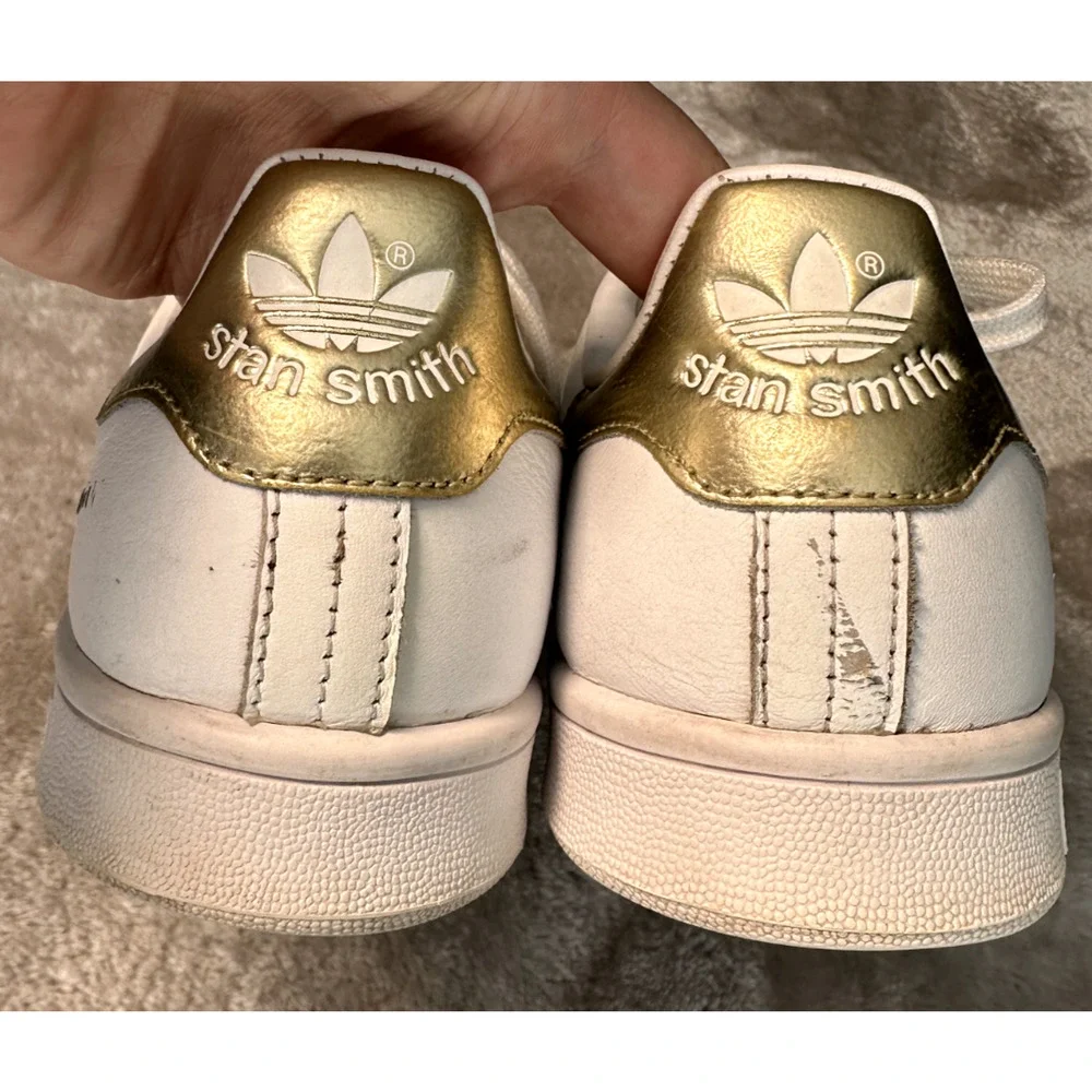 Adidas Stan Smith Sneakers Shoes Cloud White Gold Metallic Womens Size 8.5